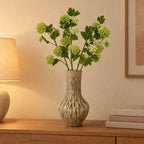 Vase »Boa«, Größe M, Höhe ca. 39 cm, Grün – so könnte es aussehen: mit Künstliche Schneeballzweige Creme (Viburnum), 4 Stiele, Zweiglänge ca. 75 cm (separat erhältlich)