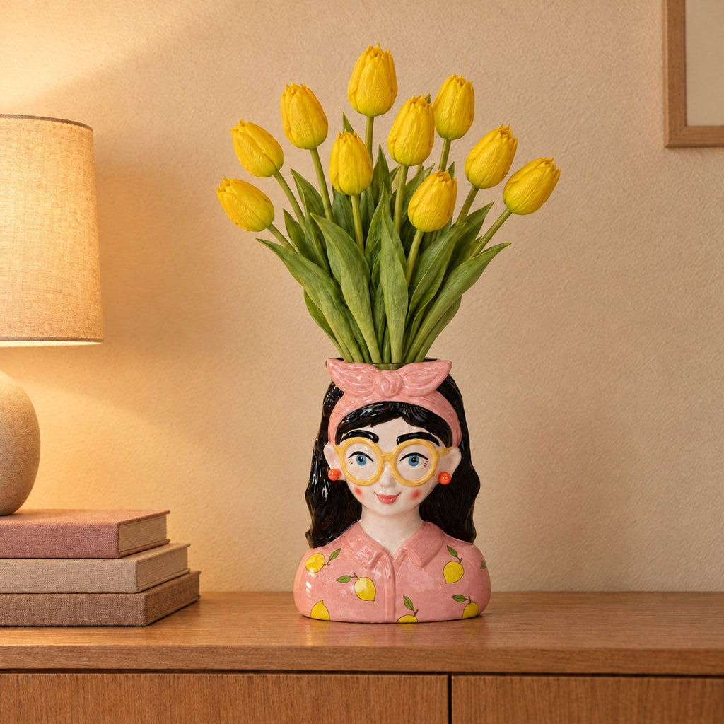 Kunsttulpen-Strauß Gelb (Tulipa), Real Touch, Stiellänge ca. 42 cm – so könnte es aussehen: in Vase Lady »Kylie« aus Dolomit, Höhe ca. 27 cm (separat erhältlich), 10 Stiele, Vase nicht enthalten