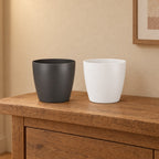 Übertopf-Duo elho Brussels Round Anthrazit und Weiß, Ø 20 cm – Raumbild, alle Teile zusammen