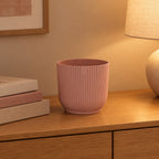 Übertopf elho Vibes Fold Round Rosa – Raumbild, Ø 14 cm
