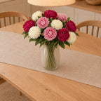Künstliches Pfingstrosen-Trio Creme, Hellrosa und Dunkelrosa (Paeonia) – so könnte es aussehen: alle Stiele als gemischter Strauß in einer Vase (Vase nicht enthalten)
