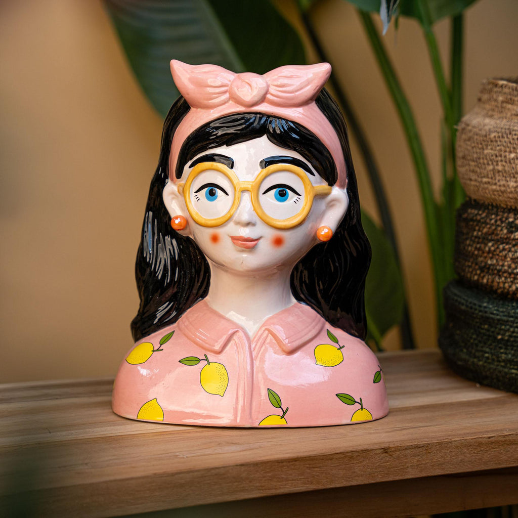 Vase Lady »Kylie« aus Dolomit, ca. 27 cm – Produktfoto