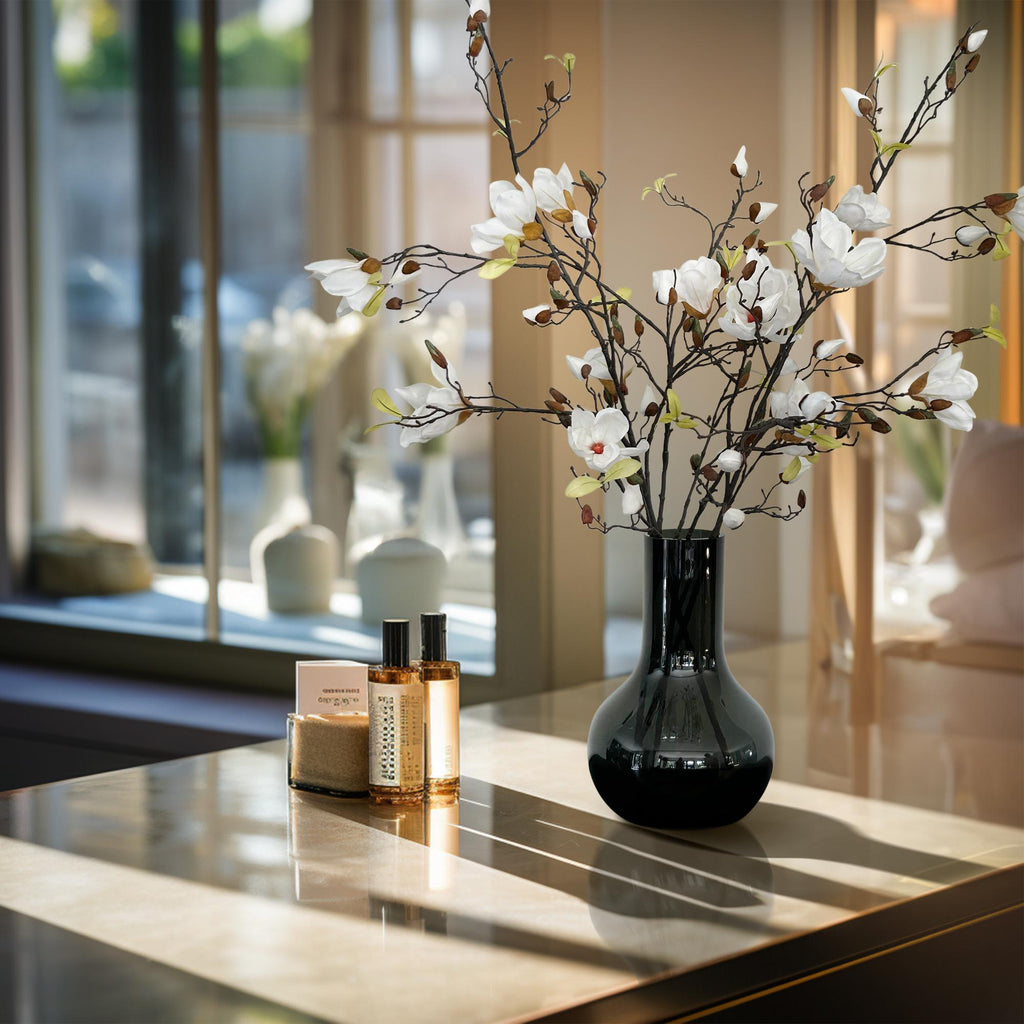 Künstliche Magnolienzweige Creme, 4 Stiele, ca. 105 cm – Detailansicht