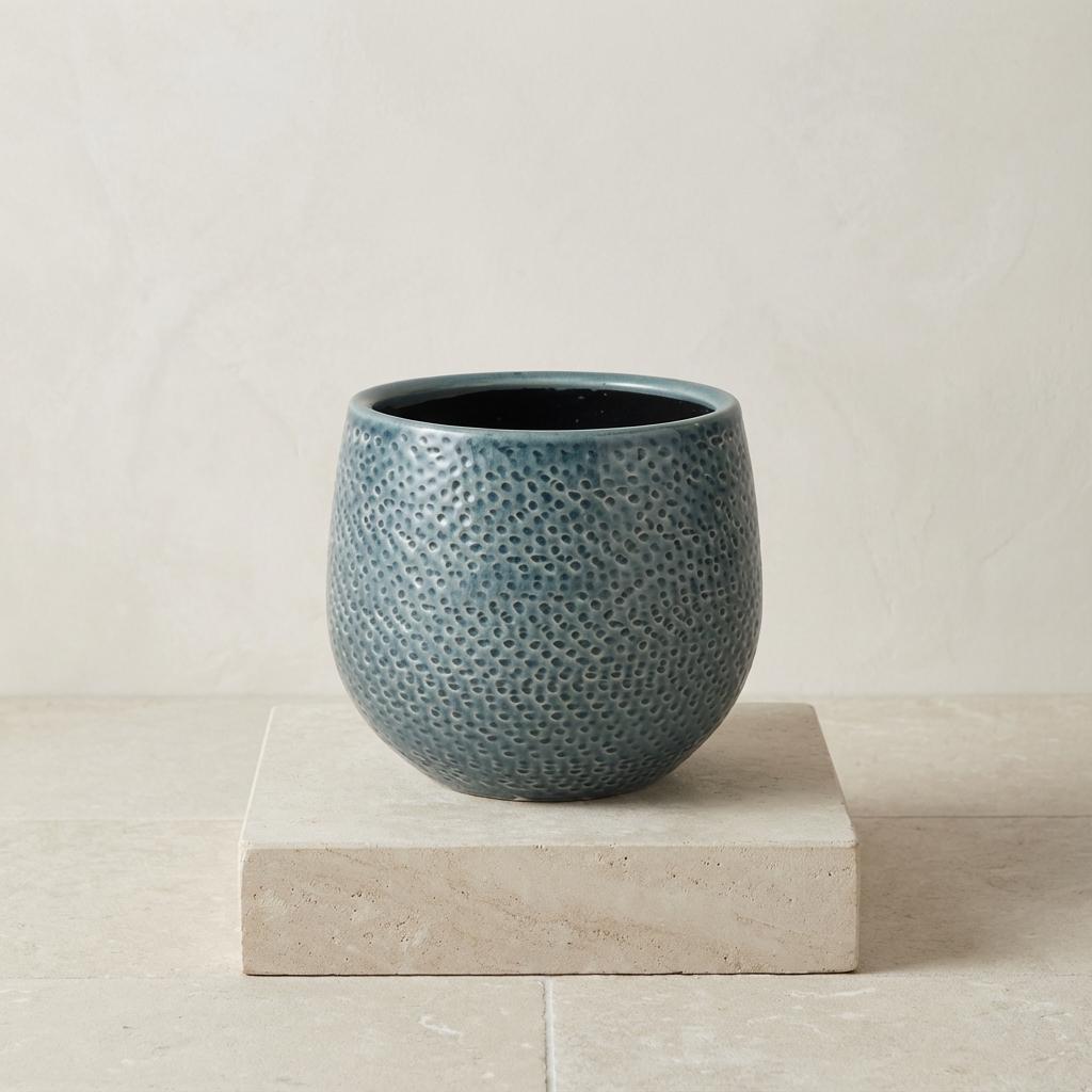 Übertopf Gabriel rund Blau, Ø 14 cm – Detailansicht