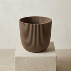 Übertopf Capi Nature Groove, Ø 17 cm, Warm Taupe – Detailansicht